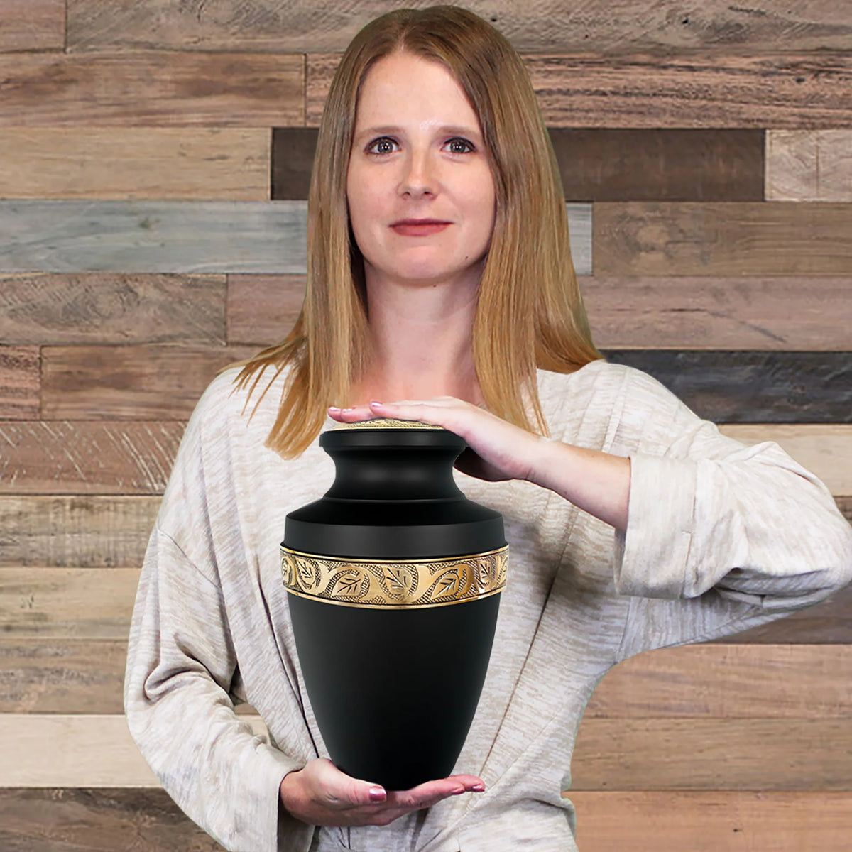 Black Large Adult Urn with Velvet Bag E13752