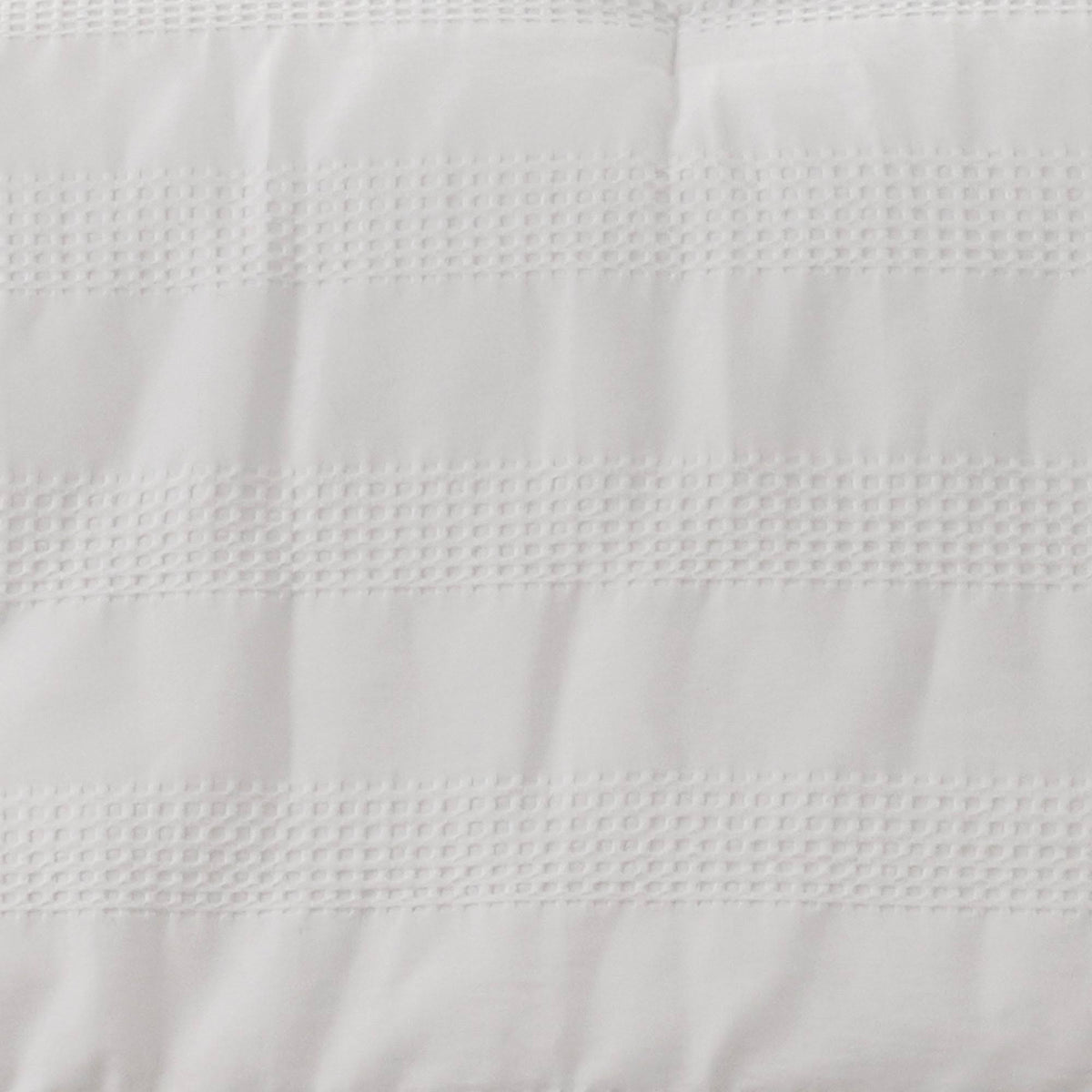 King 3-Piece White Duvet Cover Set Q82464