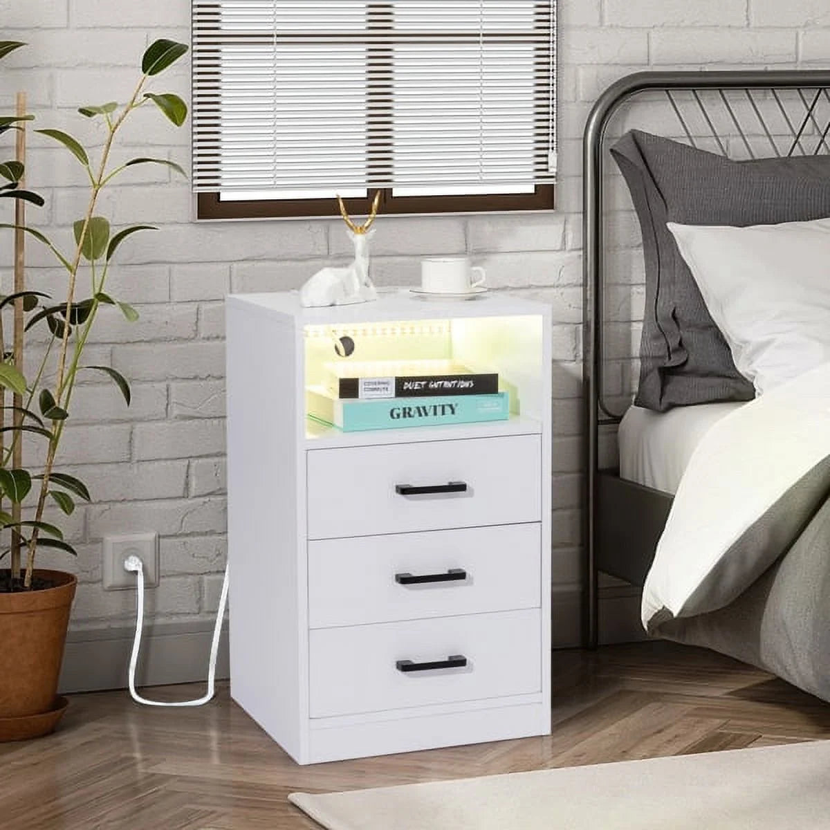 White End Table with Charging Station and 3 Storage Drawers Q66921